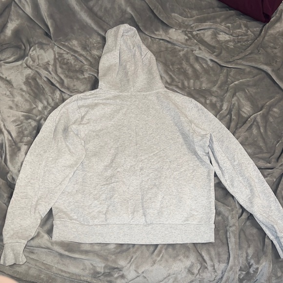 NEW (no tag) VS PINK Hoodie - Picture 2 of 4